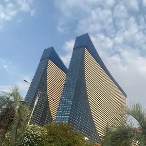 Orbi Twin Towers C Block Апартаменты Батуми